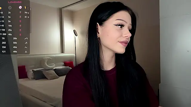 Snapshot of randiburt chatting on 02-12-26, 05:41 randiburt online show from 02-12-26, 05:41