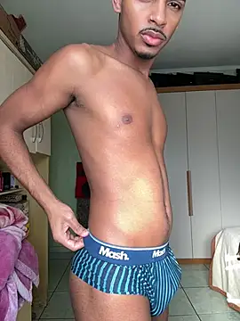 Snapshot of pretin19cm1 chatting on 06-16-26, 06:21 pretin19cm1 online show from 06-16-26, 06:21