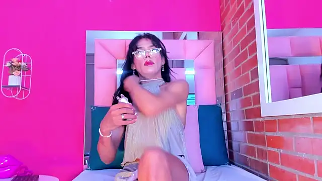 Baby doll XOXO online show from 02-11-26, 03:50