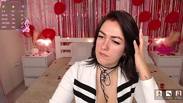 Snapshot of b1ushf1owerr chatting on 02-13-26, 04:58 b1ushf1owerr online show from 02-13-26, 04:58