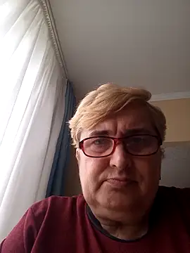 SusanStar874 online show from 05-08-26, 03:28