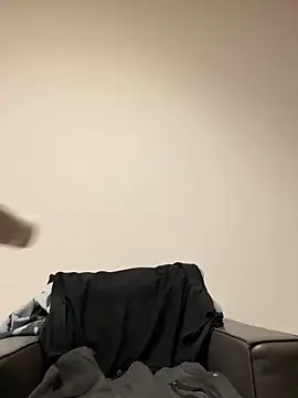 BigCatXLOfficial online show from 02-20-26, 09:37