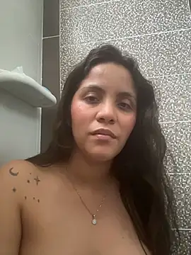 Snapshot of paulina_ponce chatting on 02-19-26, 10:17 paulina ponce online show from 02-19-26, 10:17