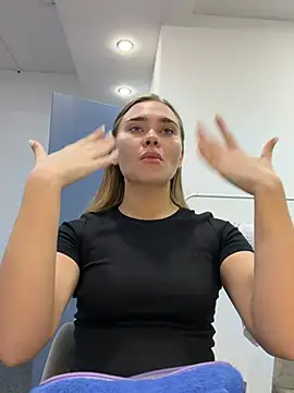 MonicaWestt online show from 04-10-26, 06:51