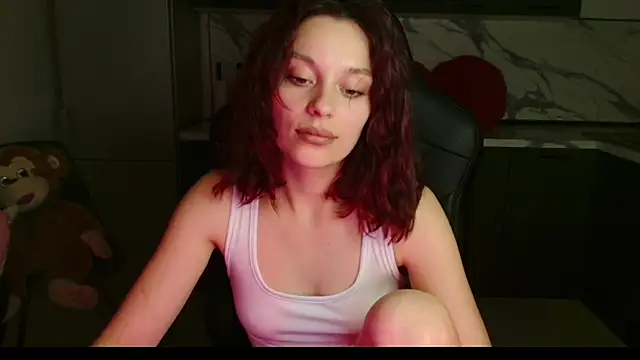 Eva Avea online show from 06-25-26, 09:08
