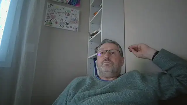 doudou310 online show from 02-16-26, 05:09