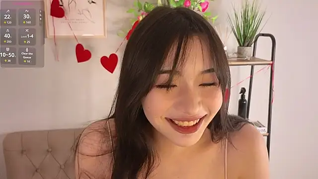 Noiry Vuvez online show from 05-30-26, 08:06