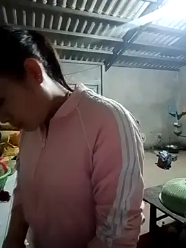 Snapshot of l_kiss chatting on 03-03-26, 12:00 l kiss online show from 03-03-26, 12:00