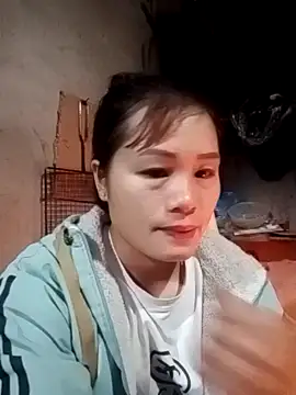 Snapshot of l_kiss chatting on 03-05-26, 11:50 l kiss online show from 03-05-26, 11:50