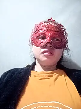 Snapshot of Couple246 chatting on 01-31-26, 09:46 Couple246 online show from 01-31-26, 09:46