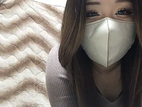 Snapshot of yurina_yurina0125 chatting on 02-17-26, 02:02 yurina yurina0125 online show from 02-17-26, 02:02