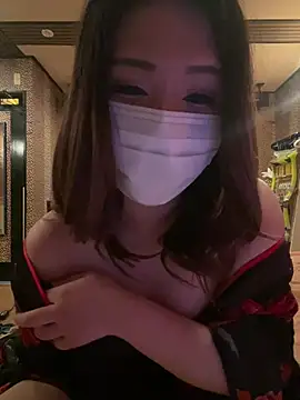 Snapshot of yurina_yurina0125 chatting on 03-05-26, 04:03 yurina yurina0125 online show from 03-05-26, 04:03