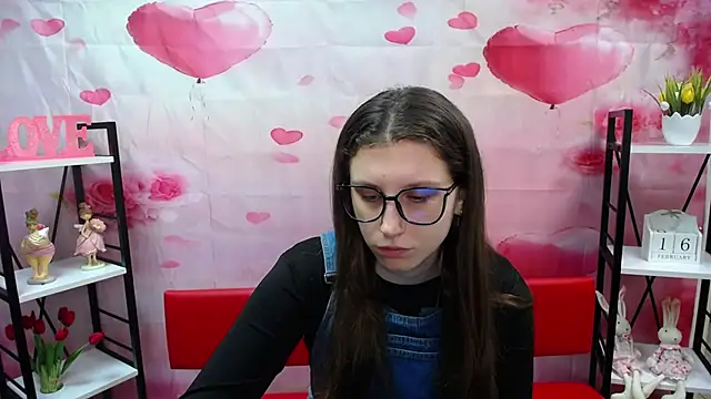 LilianaShine online show from 02-16-26, 05:58