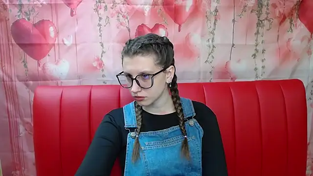 LilianaShine online show from 03-17-26, 06:17