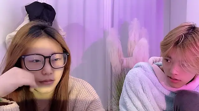 SM JIAJIA ZL online show from 03-08-26, 05:39