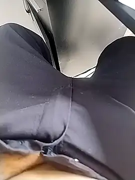 Snapshot of homem-amador chatting on 03-12-26, 05:08 homem-amador online show from 03-12-26, 05:08