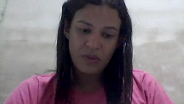 Snapshot of lorraine2036 chatting on 02-10-26, 11:31 lorraine2036 online show from 02-10-26, 11:31