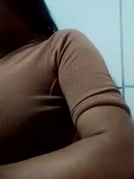 Snapshot of lorraine2036 chatting on 03-02-26, 09:21 lorraine2036 online show from 03-02-26, 09:21