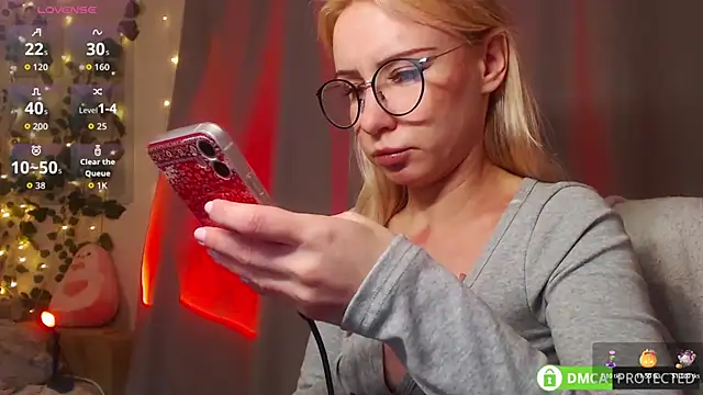 Snapshot of Mia__Jensen chatting on 03-05-26, 01:40 Mia Jensen online show from 03-05-26, 01:40