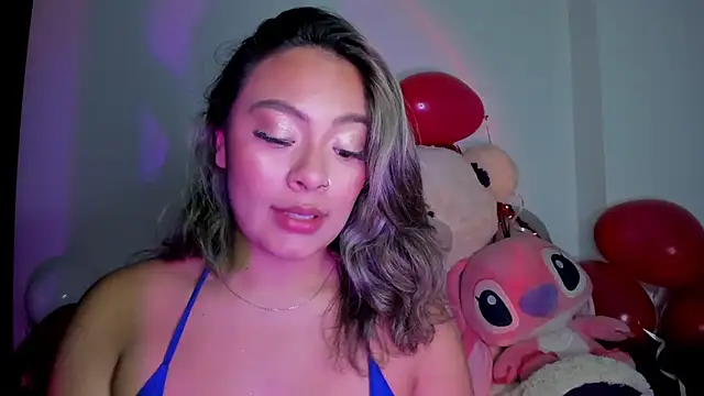 Kylievoos online show from 02-21-26, 01:39