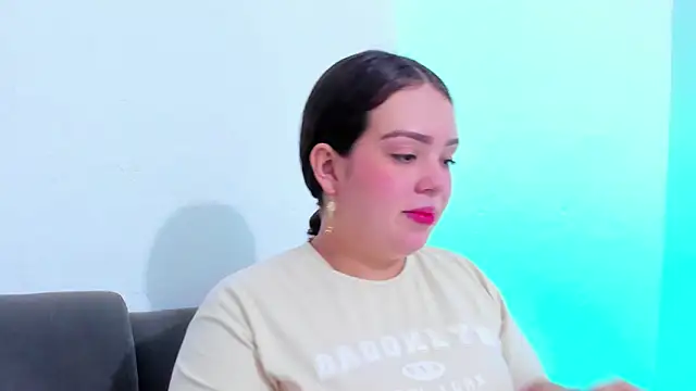 Emely pregnantt online show from 02-17-26, 10:27