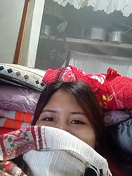 Snapshot of Hassina_456 chatting on 02-19-26, 02:40 Hassina 456 online show from 02-19-26, 02:40