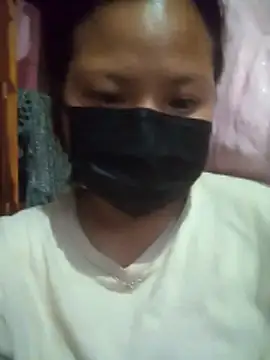 Snapshot of Hassina_456 chatting on 03-30-26, 12:33 Hassina 456 online show from 03-30-26, 12:33