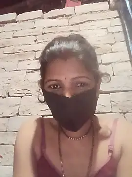 Snapshot of Divya-11431 chatting on 02-20-26, 03:12 Divya-11431 online show from 02-20-26, 03:12