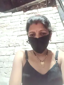 Snapshot of Divya-11431 chatting on 03-12-26, 03:51 Divya-11431 online show from 03-12-26, 03:51