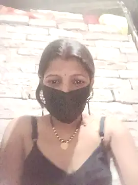 Snapshot of Divya-11431 chatting on 03-13-26, 03:51 Divya-11431 online show from 03-13-26, 03:51