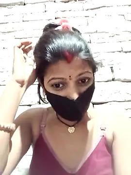 Snapshot of Divya-11431 chatting on 03-19-26, 04:55 Divya-11431 online show from 03-19-26, 04:55