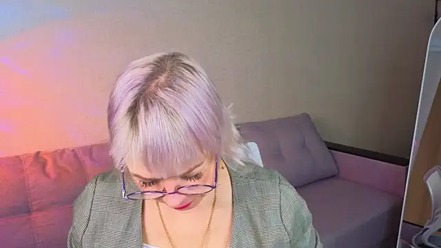 Snapshot of Ann_Annise chatting on 02-20-26, 09:54 Ann Annise online show from 02-20-26, 09:54