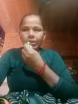 Snapshot of Pooja_sahu chatting on 02-15-26, 08:13 Pooja sahu online show from 02-15-26, 08:13