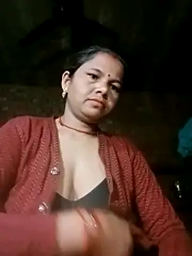 Snapshot of Pooja_sahu chatting on 03-05-26, 12:28 Pooja sahu online show from 03-05-26, 12:28