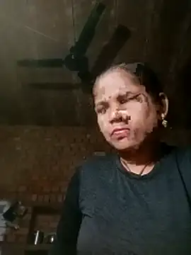 Snapshot of Pooja_sahu chatting on 03-07-26, 03:09 Pooja sahu online show from 03-07-26, 03:09