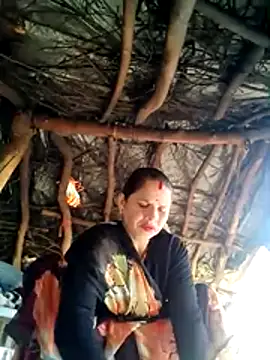 Snapshot of Lucky_couple-1 chatting on 02-07-26, 04:38 Lucky couple-1 online show from 02-07-26, 04:38