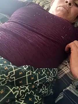 Snapshot of Lucky_couple-1 chatting on 03-14-26, 07:58 Lucky couple-1 online show from 03-14-26, 07:58