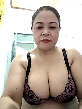 Baby-bigtits2026 online show from 03-04-26, 10:43
