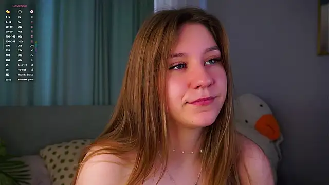 ShantellAngulo online show from 04-28-26, 02:27