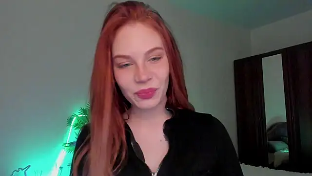 Snapshot of kelly_love_222 chatting on 02-14-26, 04:31 kelly love 222 online show from 02-14-26, 04:31