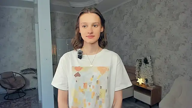 LianneBynon online show from 02-03-26, 08:52