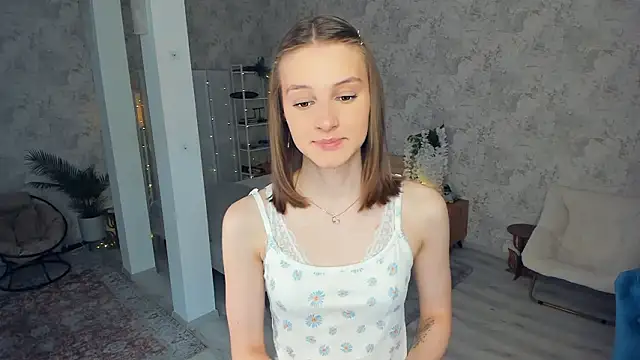 LianneBynon online show from 02-28-26, 08:26