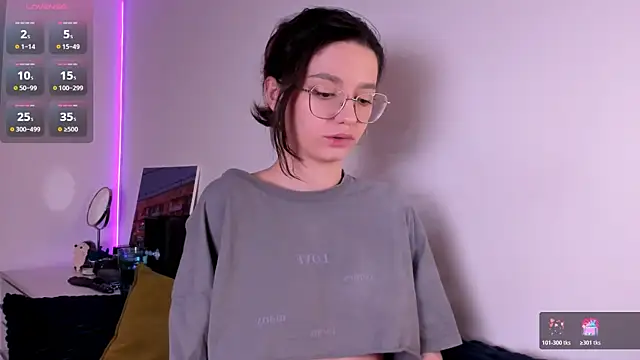 Snapshot of miabellee_ chatting on 02-08-26, 02:59 miabellee online show from 02-08-26, 02:59