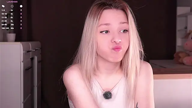 LeeryWonder online show from 04-13-26, 01:44