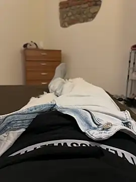 Snapshot of MarkoCum93 chatting on 03-26-26, 12:00 MarkoCum93 online show from 03-26-26, 12:00