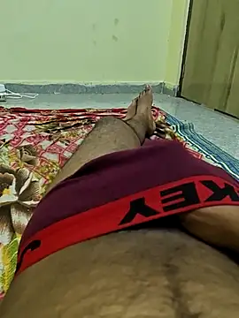 Romantic boy143 online show from 07-24-26, 09:13