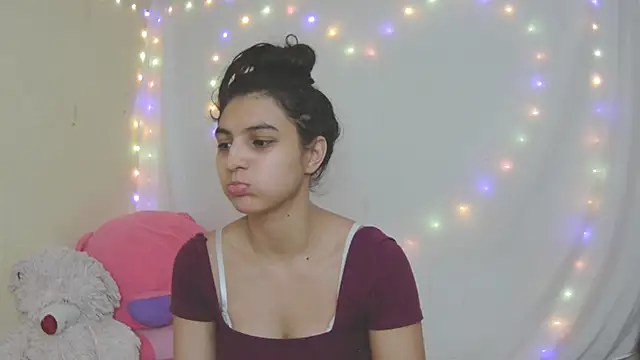 Snapshot of Eternalfuego chatting on 03-15-26, 05:46 Eternalfuego online show from 03-15-26, 05:46