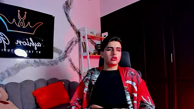 noahWolff  online show from 02-16-26, 05:25