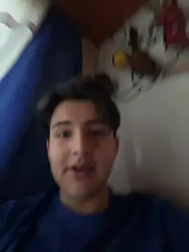 noahWolff  online show from 03-08-26, 10:46