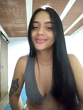 Snapshot of cynliu chatting on 05-06-26, 05:46 cynliu online show from 05-06-26, 05:46
